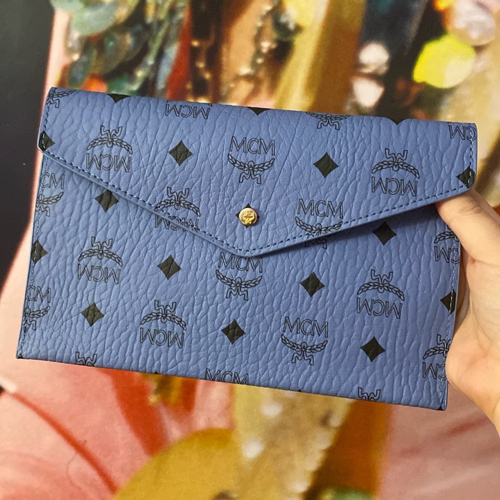 MCM GWP Pouch